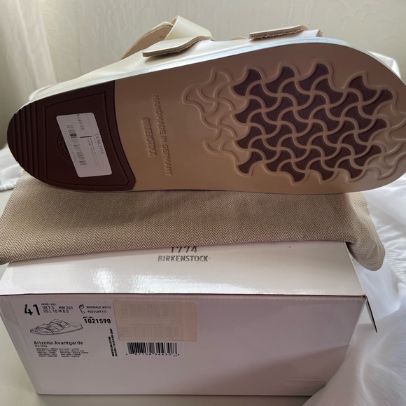 1774 Rare Birkenstock all leather (sole) Vanilla size 41 BNWT - Picture 6 of 8